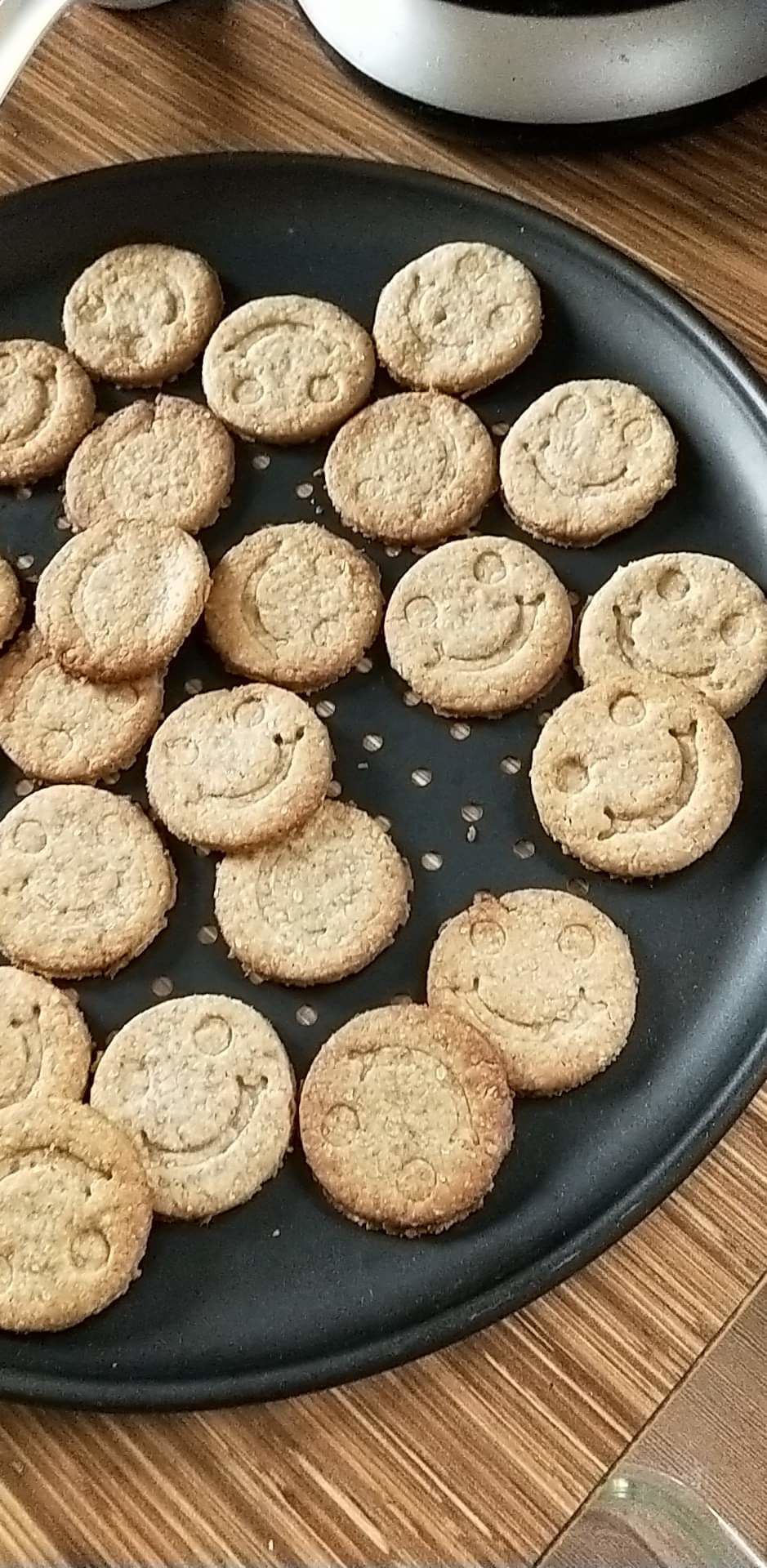 Cookie cutter - smile 3D print model_1