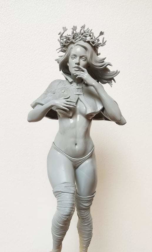 zombie queen extra 3D print model_6