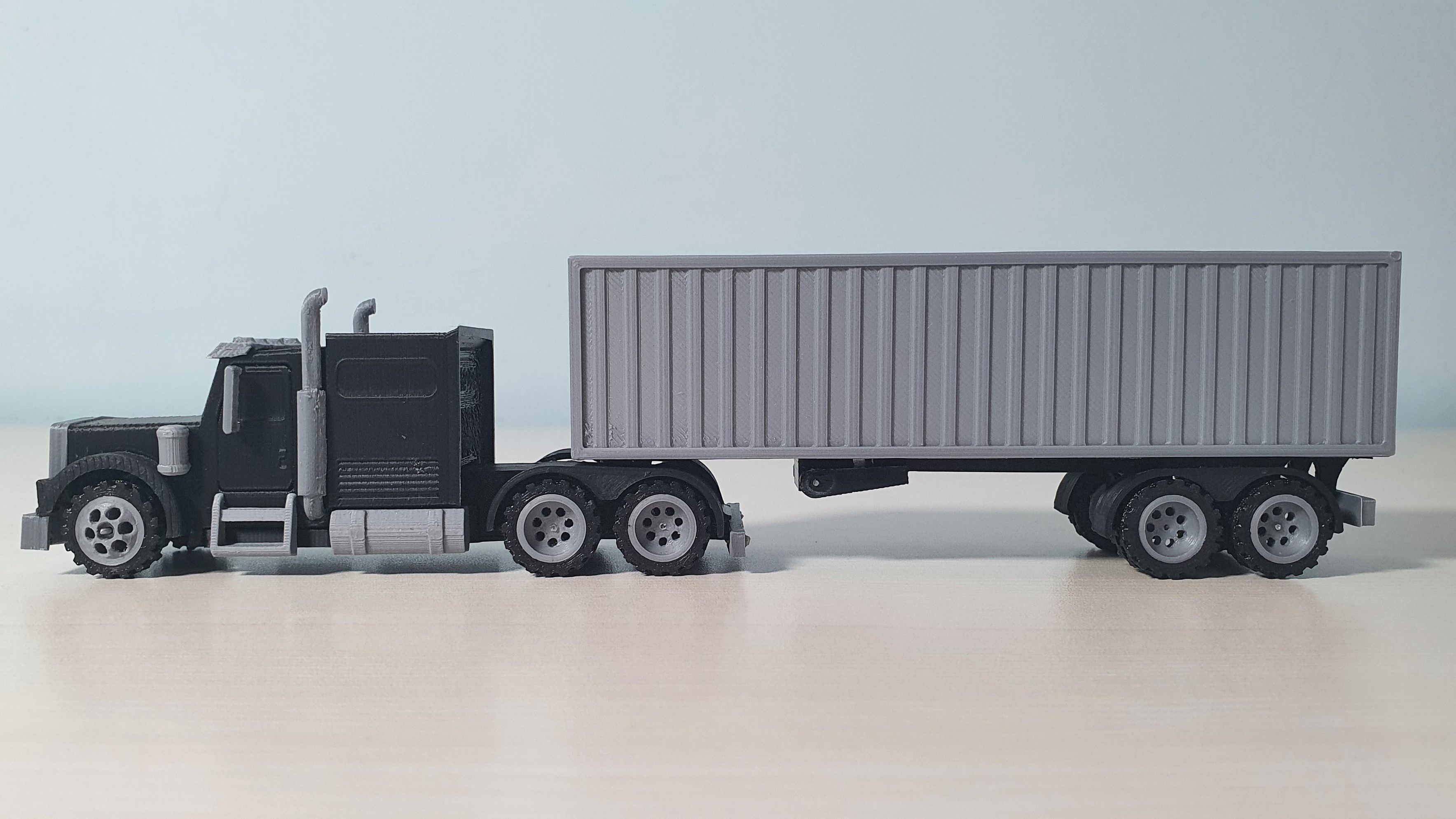 RC Semi Truck with Trailer 1-87 Scale 3D print model_6