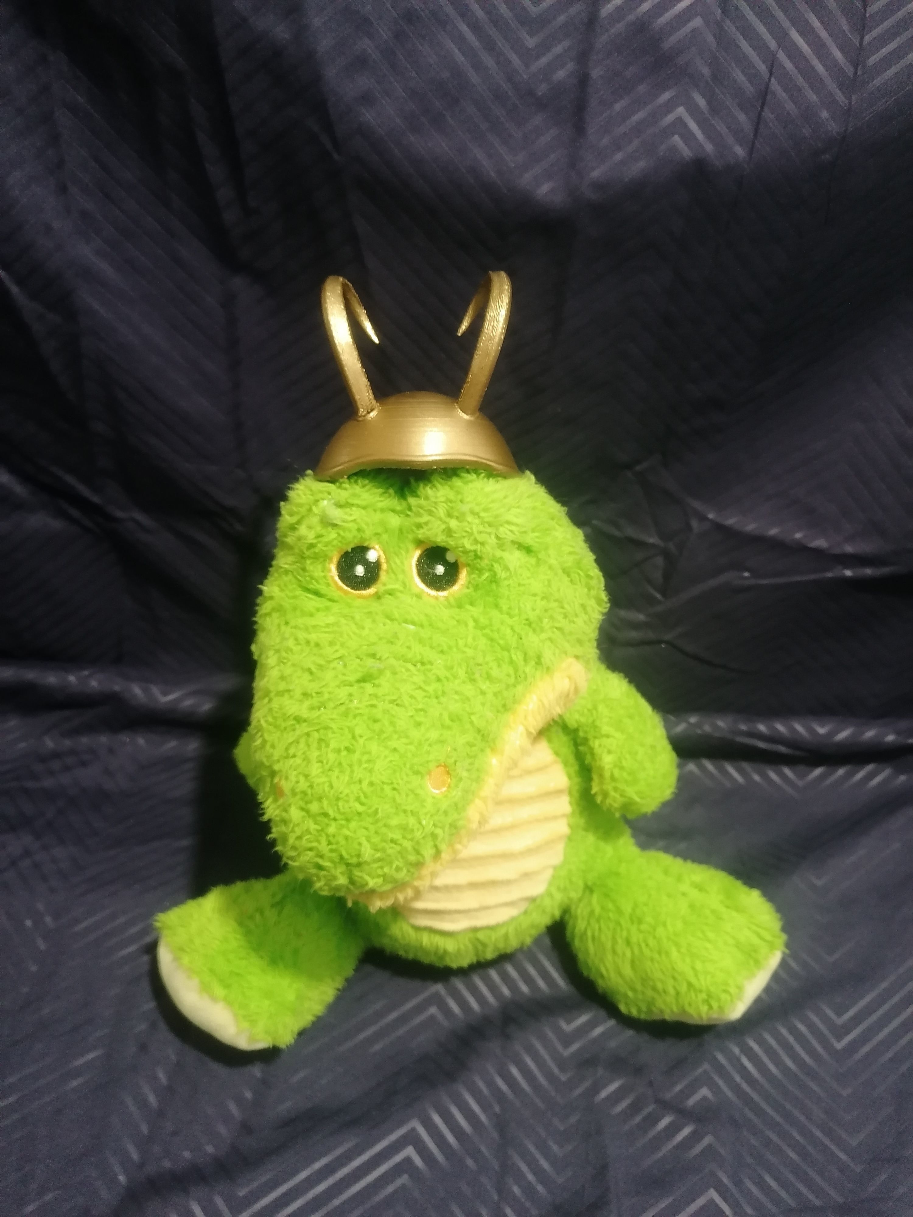 Alligator Loki helmet - crown 3D print model_2