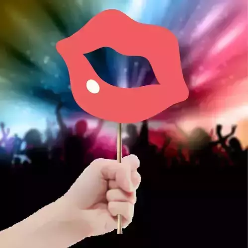 GLOBO MENSAJE FIESTA LIPS LABIOS 3D print model