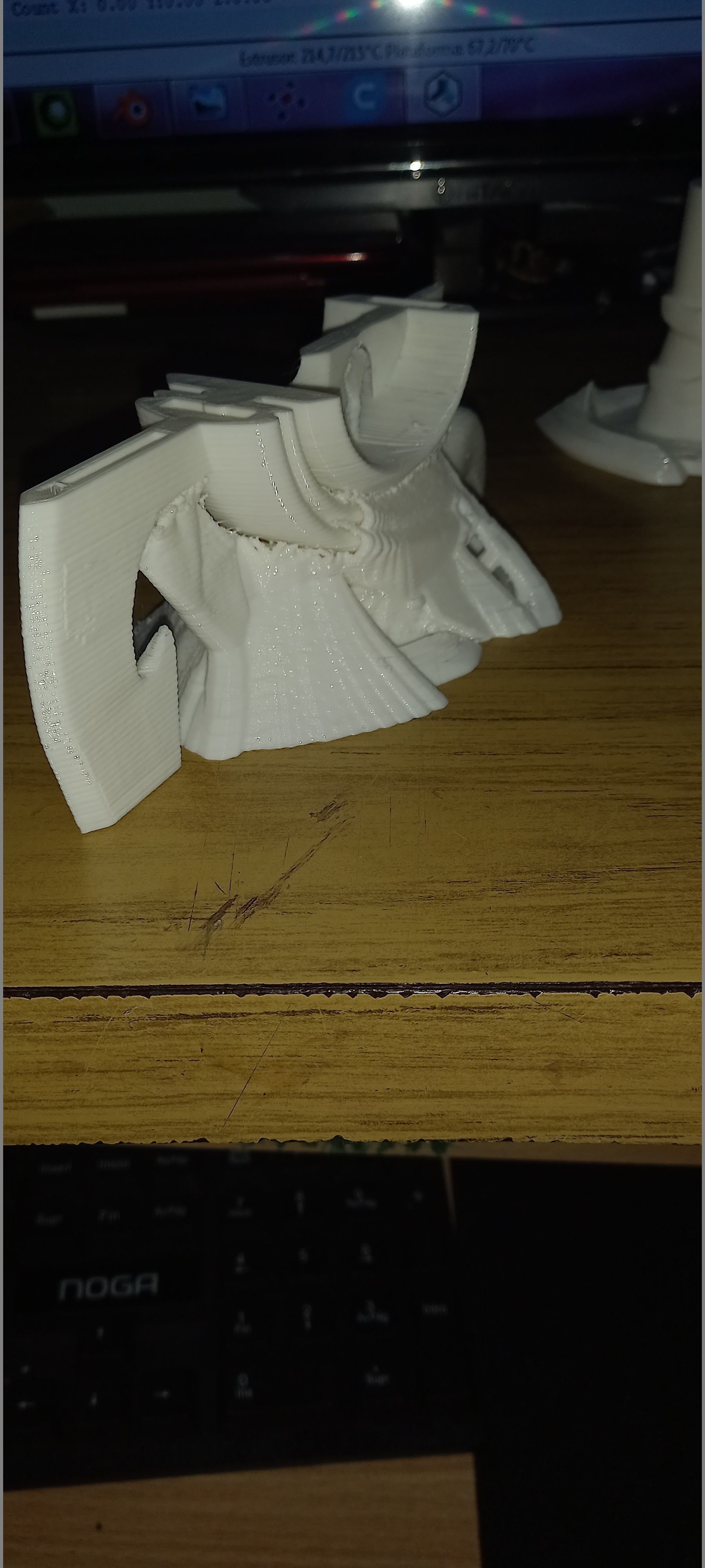 Genshin Impact  Mistsplitter Reforged Sword 3D print model_24