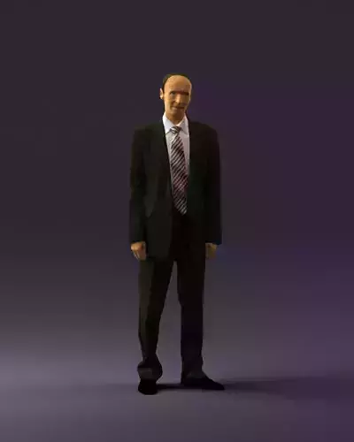 Man in darkgreen suit 0852