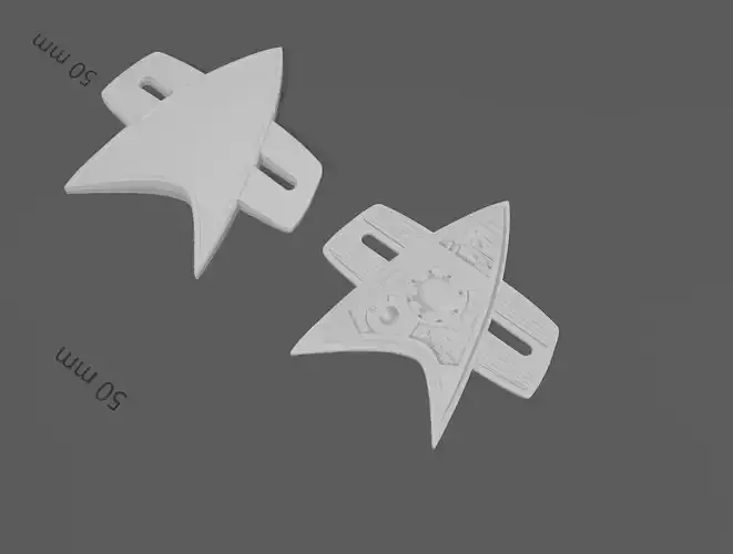 Star Trek Voyager DS9 Com badge 