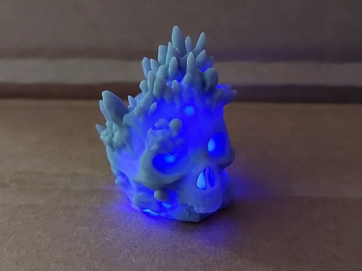 Skull Crystals - Resident Evil Village 3D print model_3