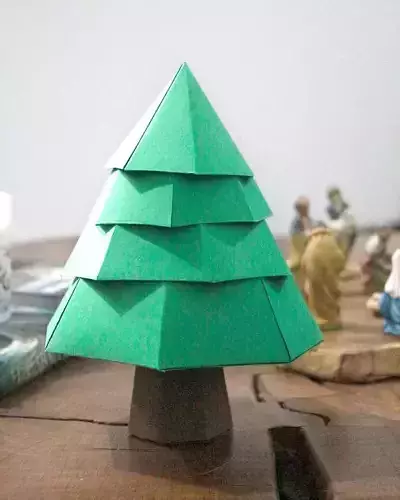 Christmas tree low poly