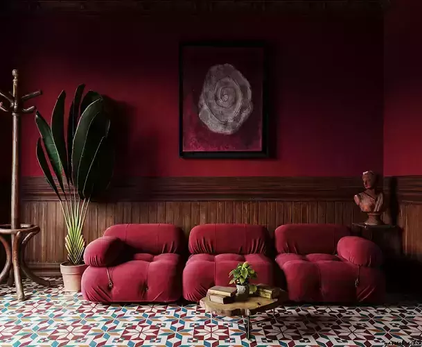 living room rouge 
