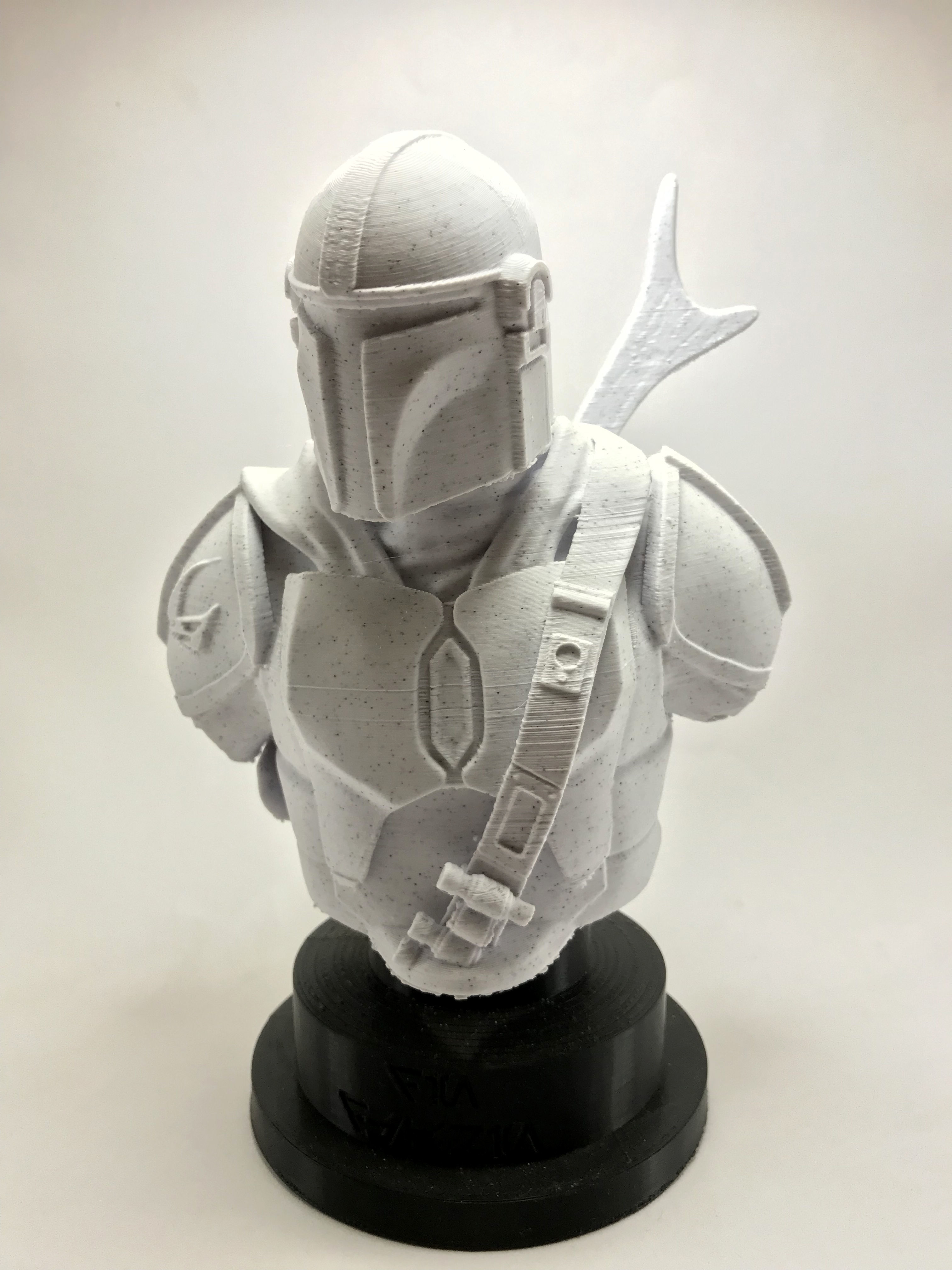 The Mandalorian Din Djarin Bust 3D print model_67