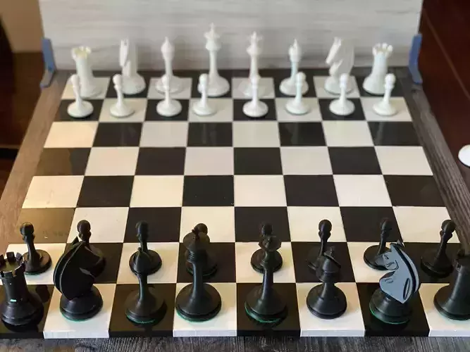 Tournament Chess set