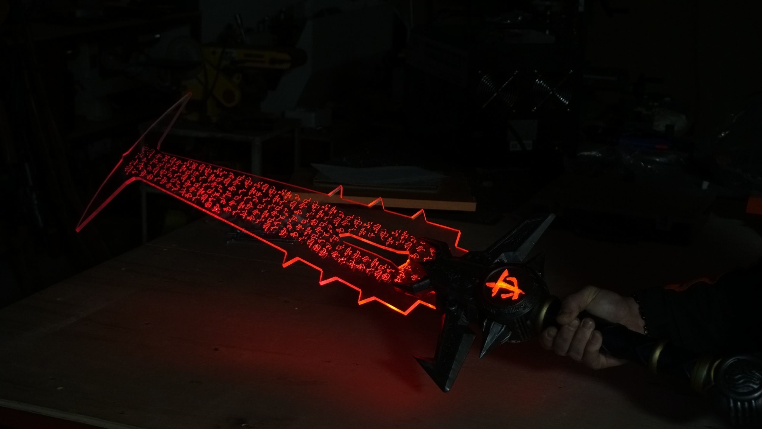 DOOM Eternal Crucible V2 3D print model_15