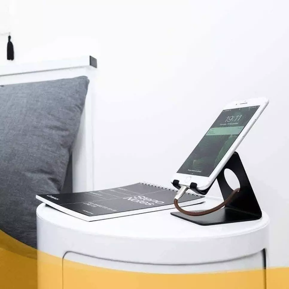 support smartphone 3D model_0