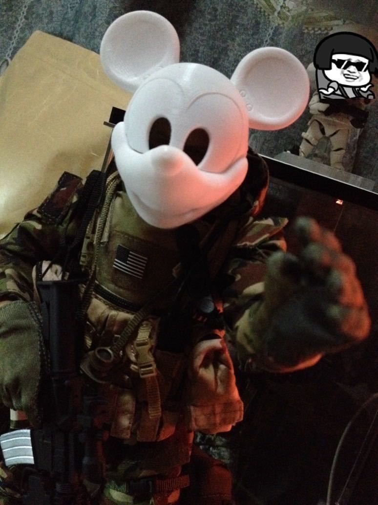 Mickey Mouse mask headgear 3D print model_11