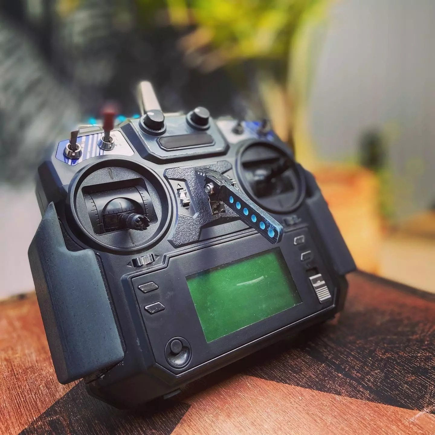 FlySky fs-i6 Grips 3D Print STL File Download 3D print model_0