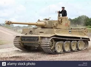 Tiger 1 tank on dirt road Free 3D model_0
