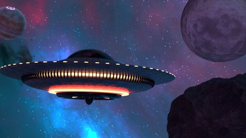 UFO 3D Model spaceship flying in night sky Free 3D print model_1