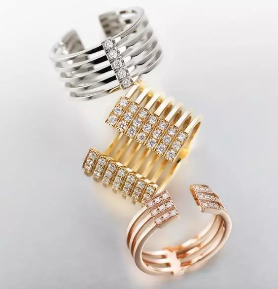 Simple loops 3D print model_0