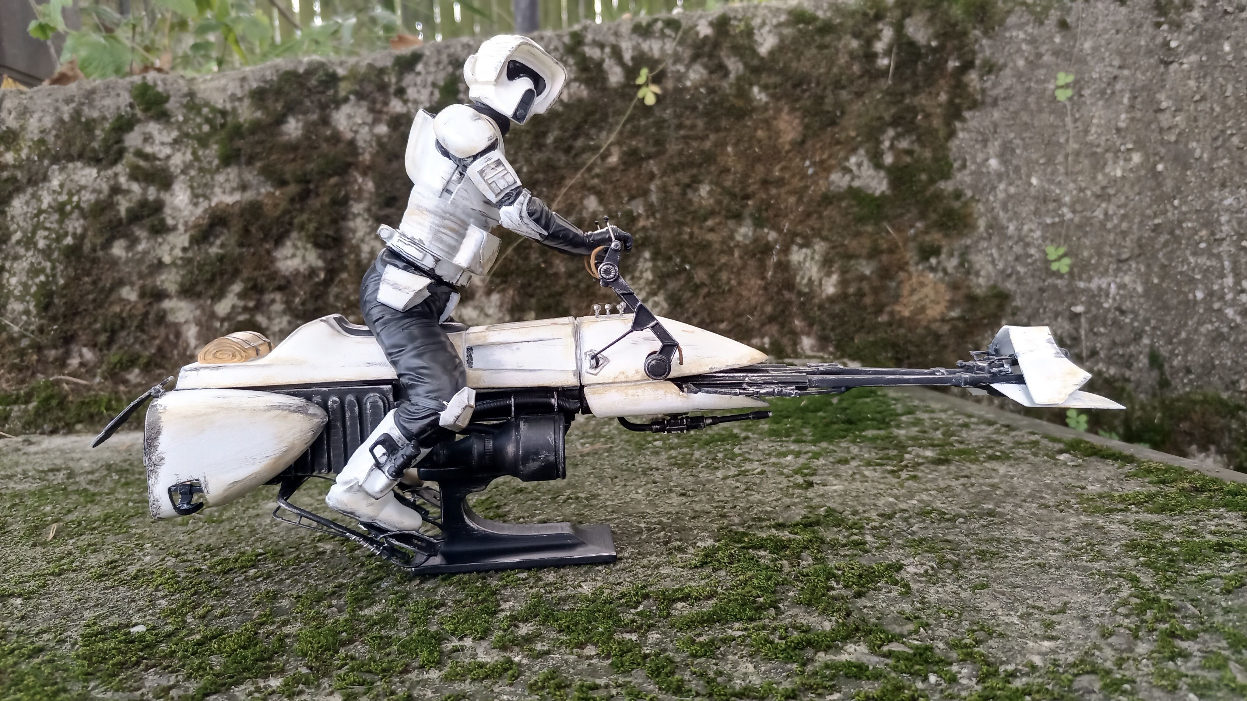 Mandalorian - Speeder bike with Yoda 3D print model_13