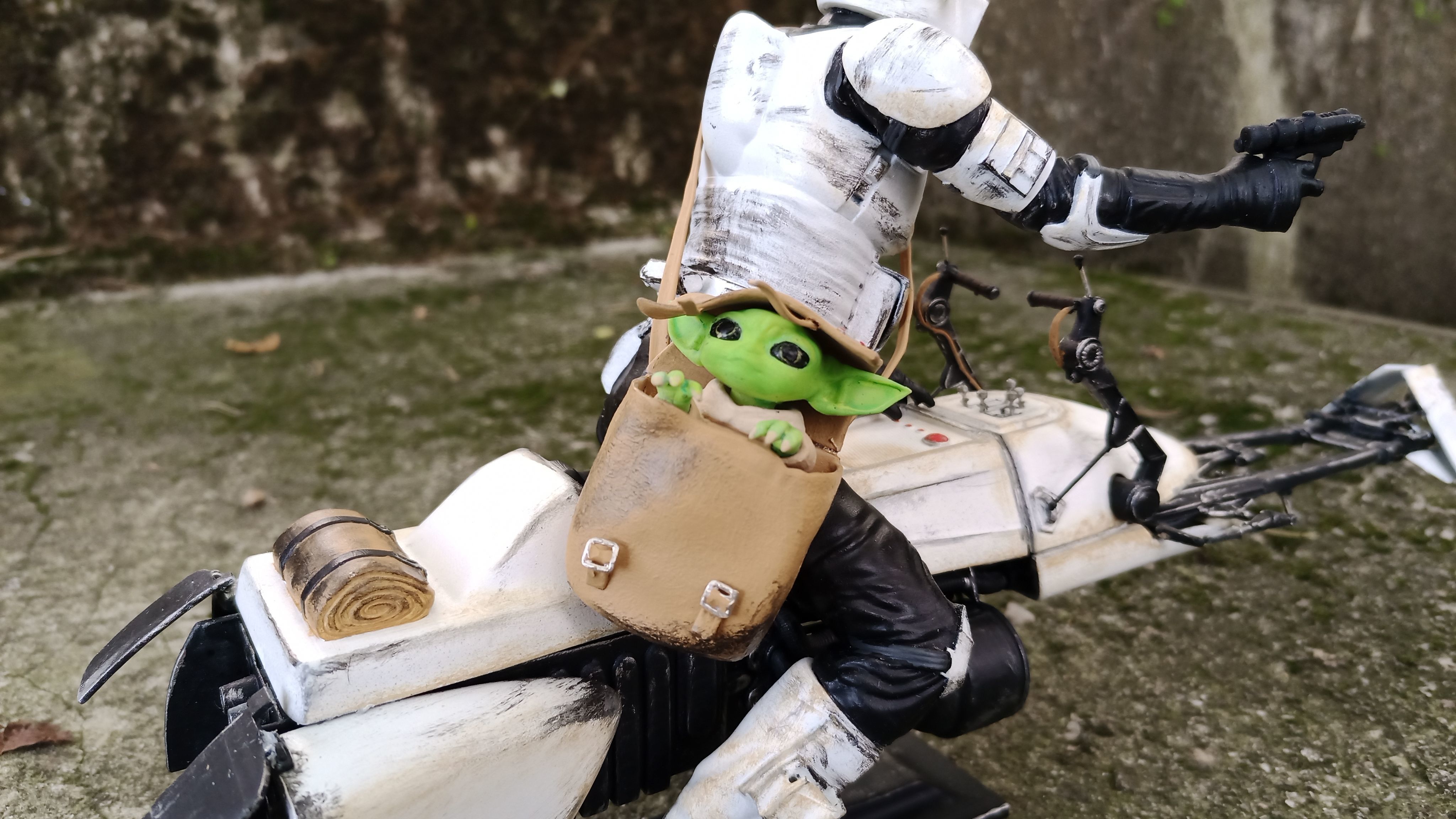 Mandalorian - Speeder bike with Yoda 3D print model_2