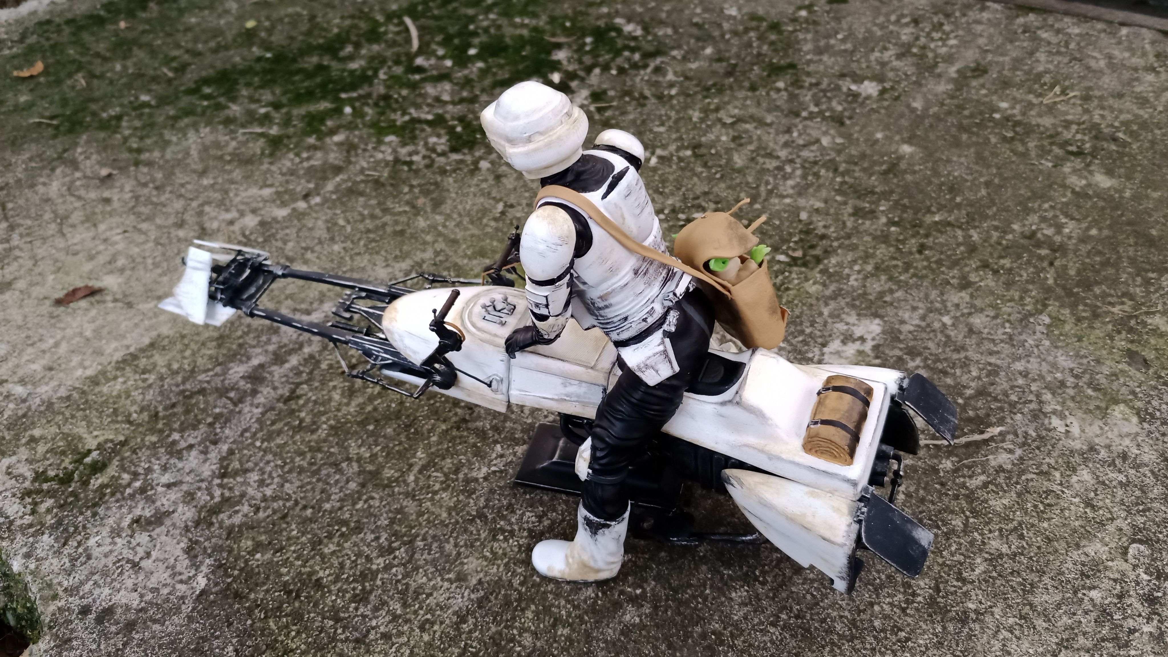Mandalorian - Speeder bike with Yoda 3D print model_6