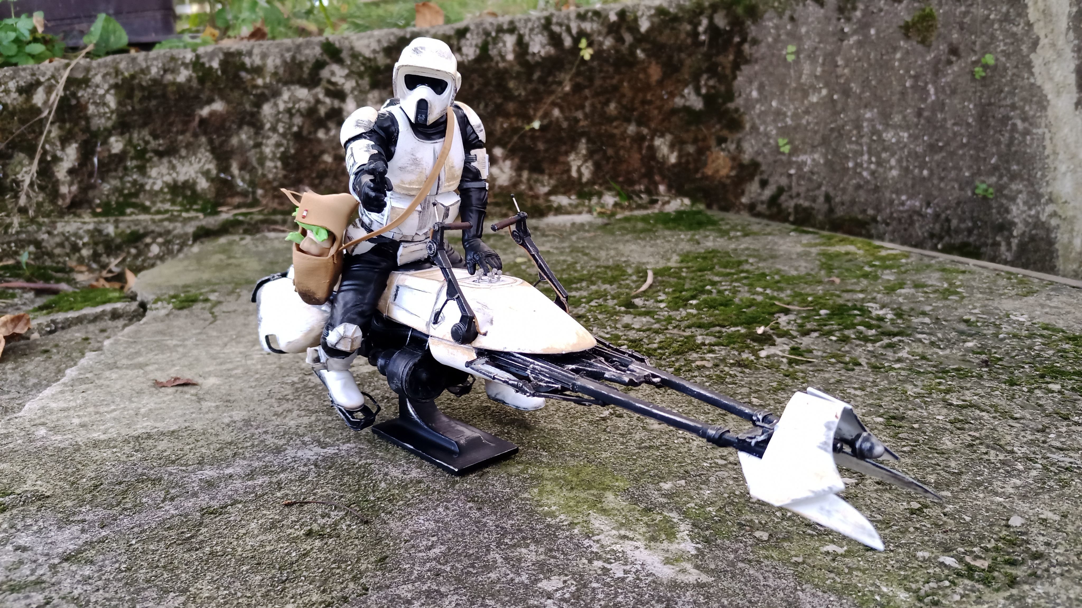 Mandalorian - Speeder bike with Yoda 3D print model_4