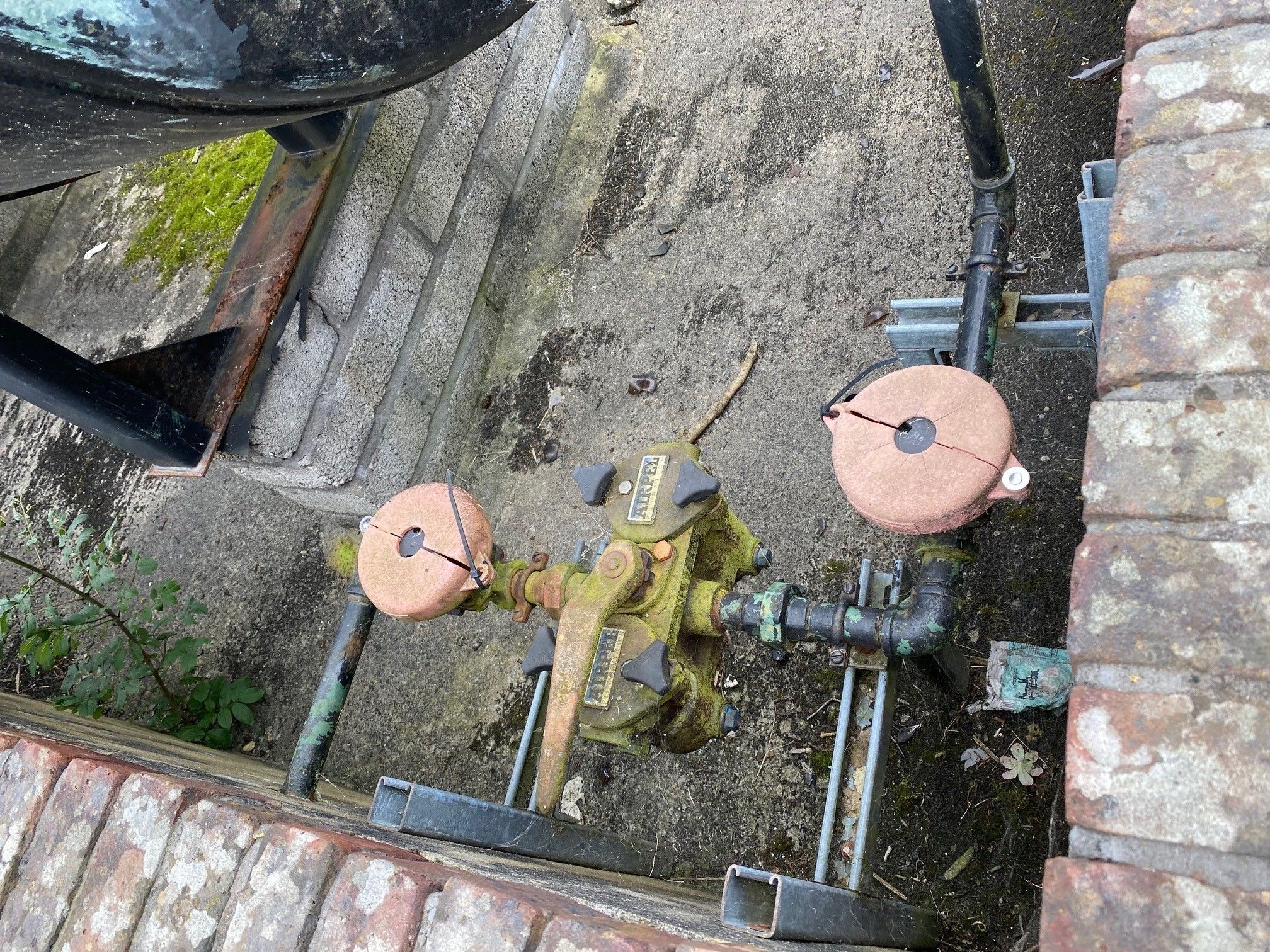 Model Railway Oil Tank with Brick Bund 3D print model_26