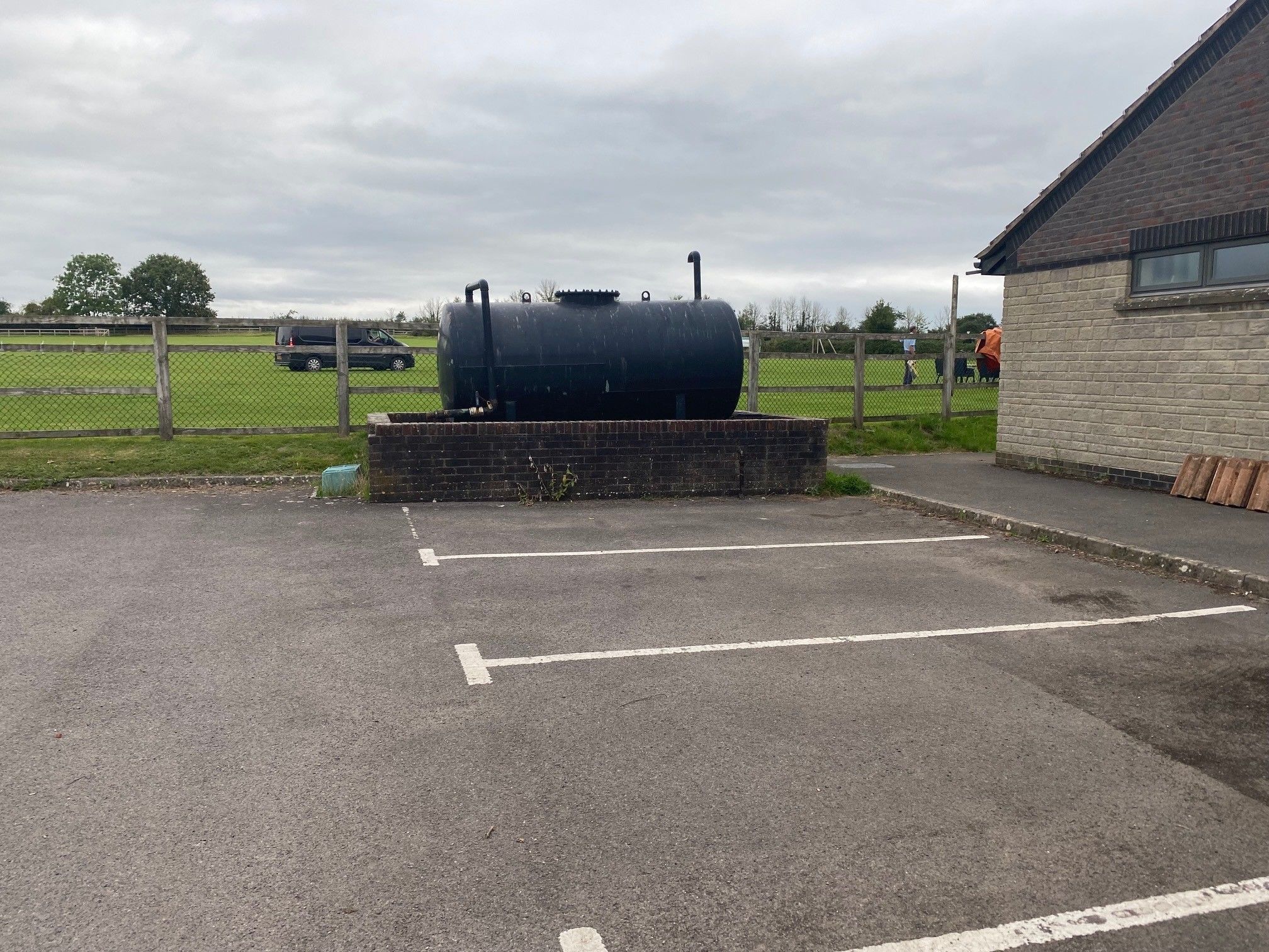 Model Railway Oil Tank with Brick Bund 3D print model_27