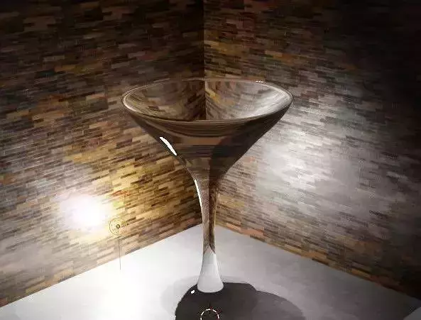 Transparent Wine Glass 2