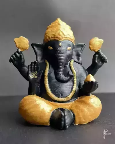 Ganesha lord figurine