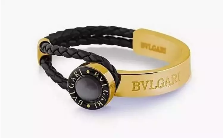 Bvl men bracelet 1 3D print model_0