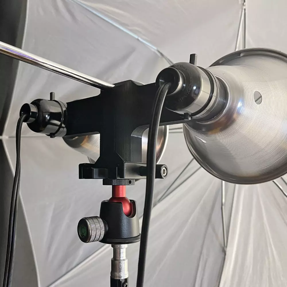 Softbox Light Kit Using Two Heat Lamp Reflectors 3D print model