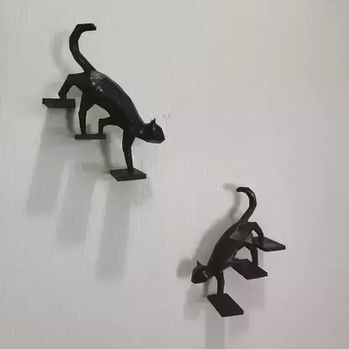 Low Poly Cat Climbing Down 3D print model