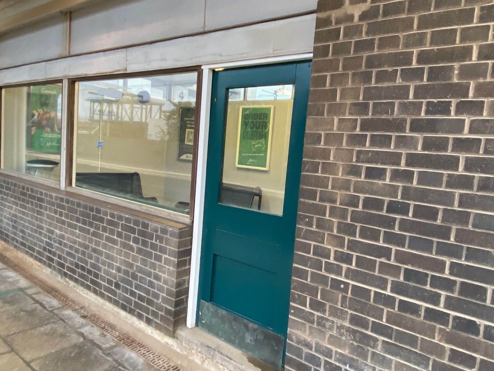 Model Railway - Platform Waiting Room 3D print model_17