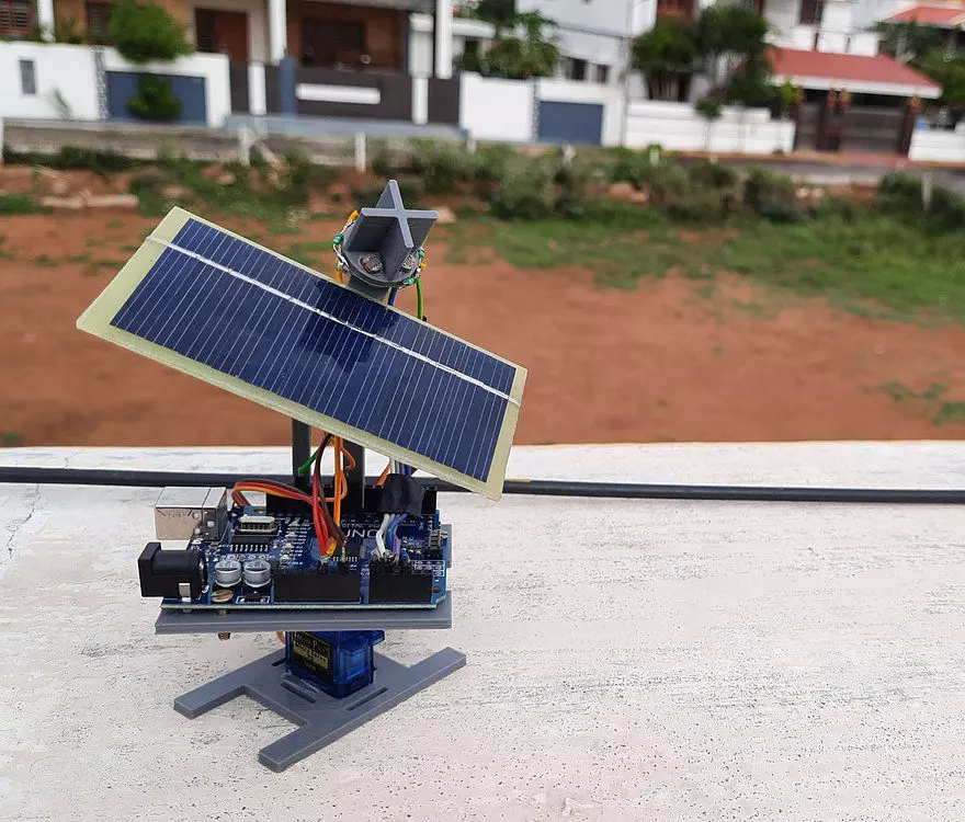 Dual Axis solar Tracker 3D print model_0