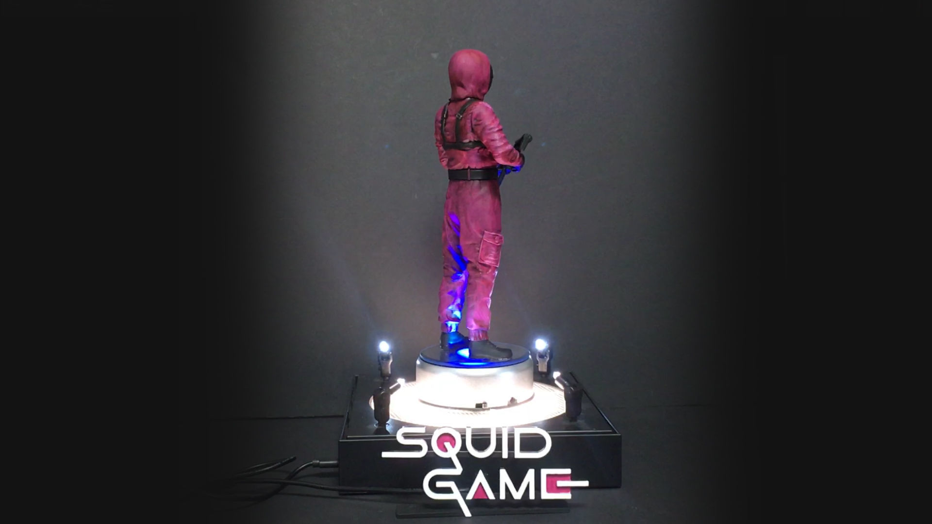 SQUID GAME PINK SOLDIER 3D print model_23