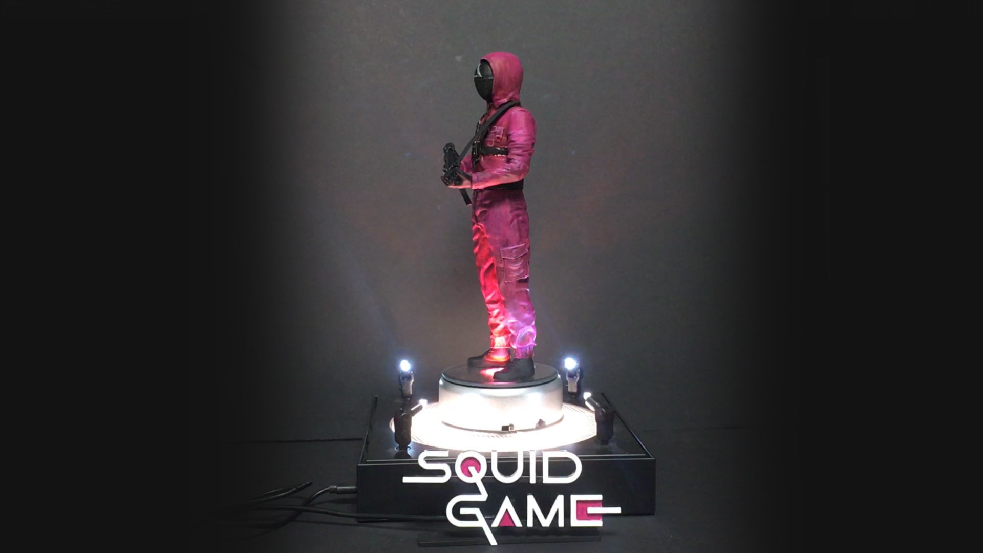 SQUID GAME PINK SOLDIER 3D print model_21