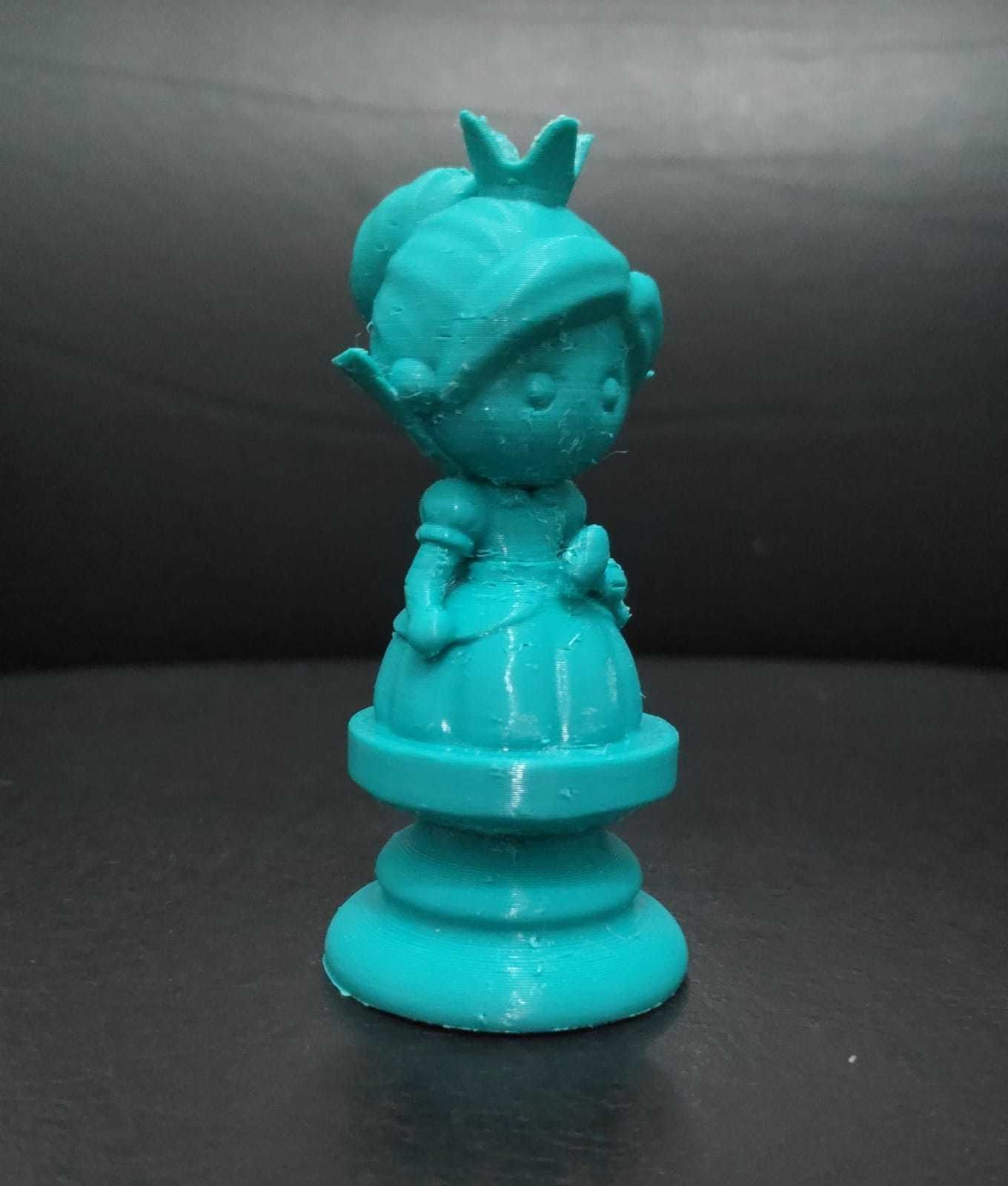 Alice Chess - Side B - Queen - Queen of Hearts 3D print model_9