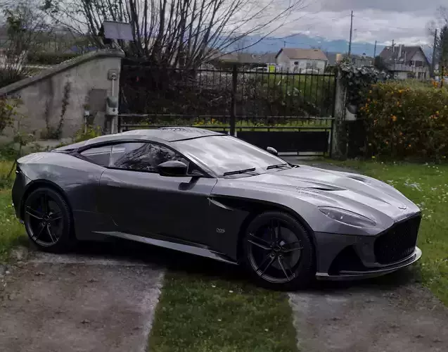 Aston Martin Dbs superleggera