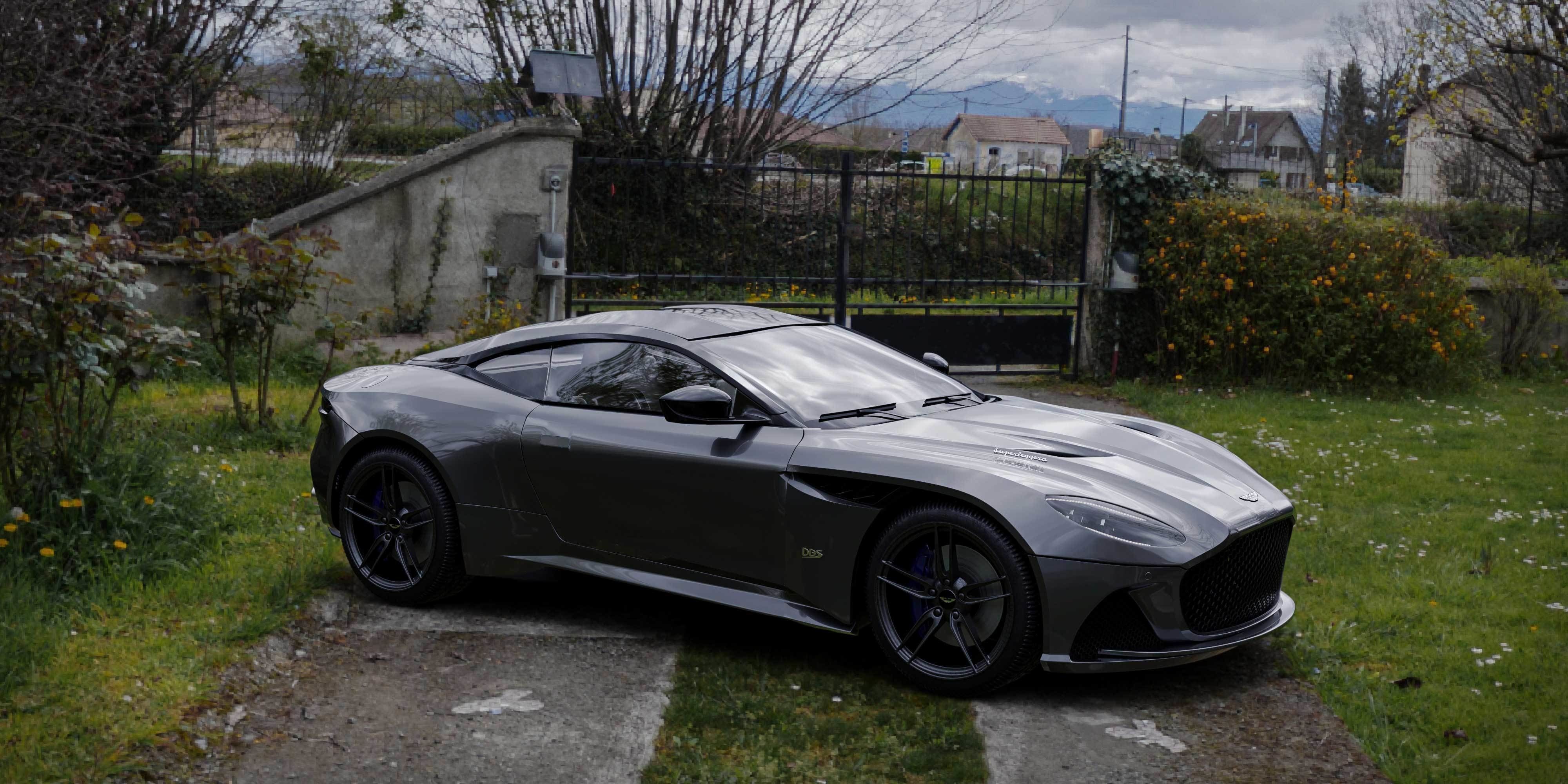 Aston Martin Dbs superleggera 3D model_1