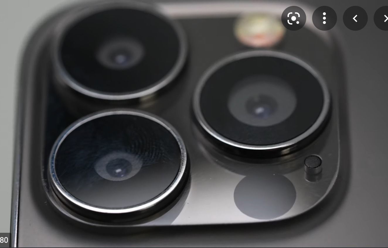 Apple iPhone 13  3D model_16