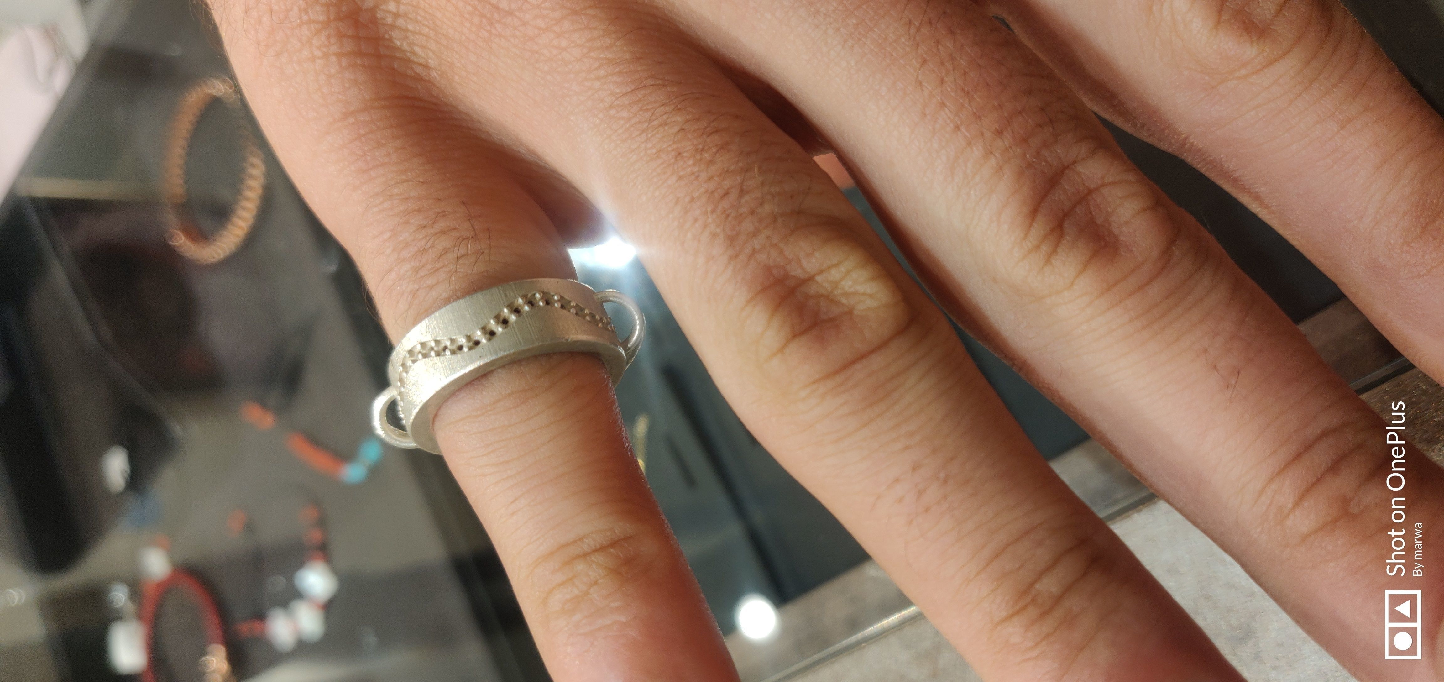 Women Wavy setting eternity ring 3D print model_14