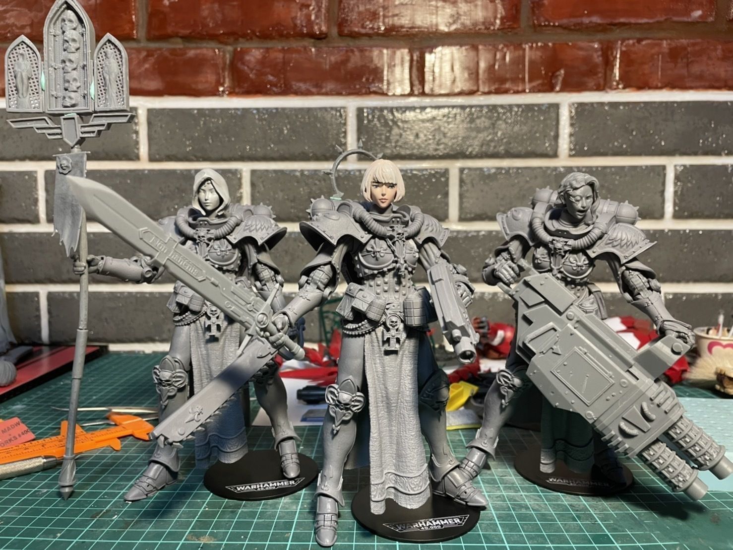 Mcfarlane action figure  heads and weapon Accessories 3D print model_3