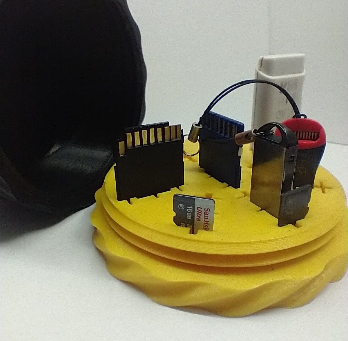 Usb and SD card holder  3D print model_1