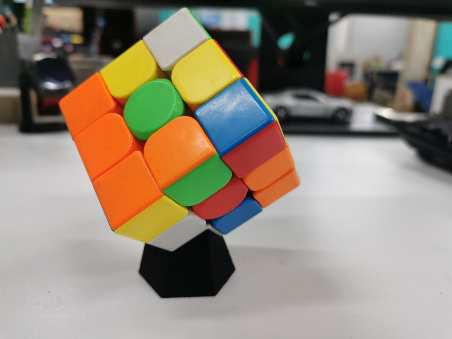 rubik stand 3D print model_1