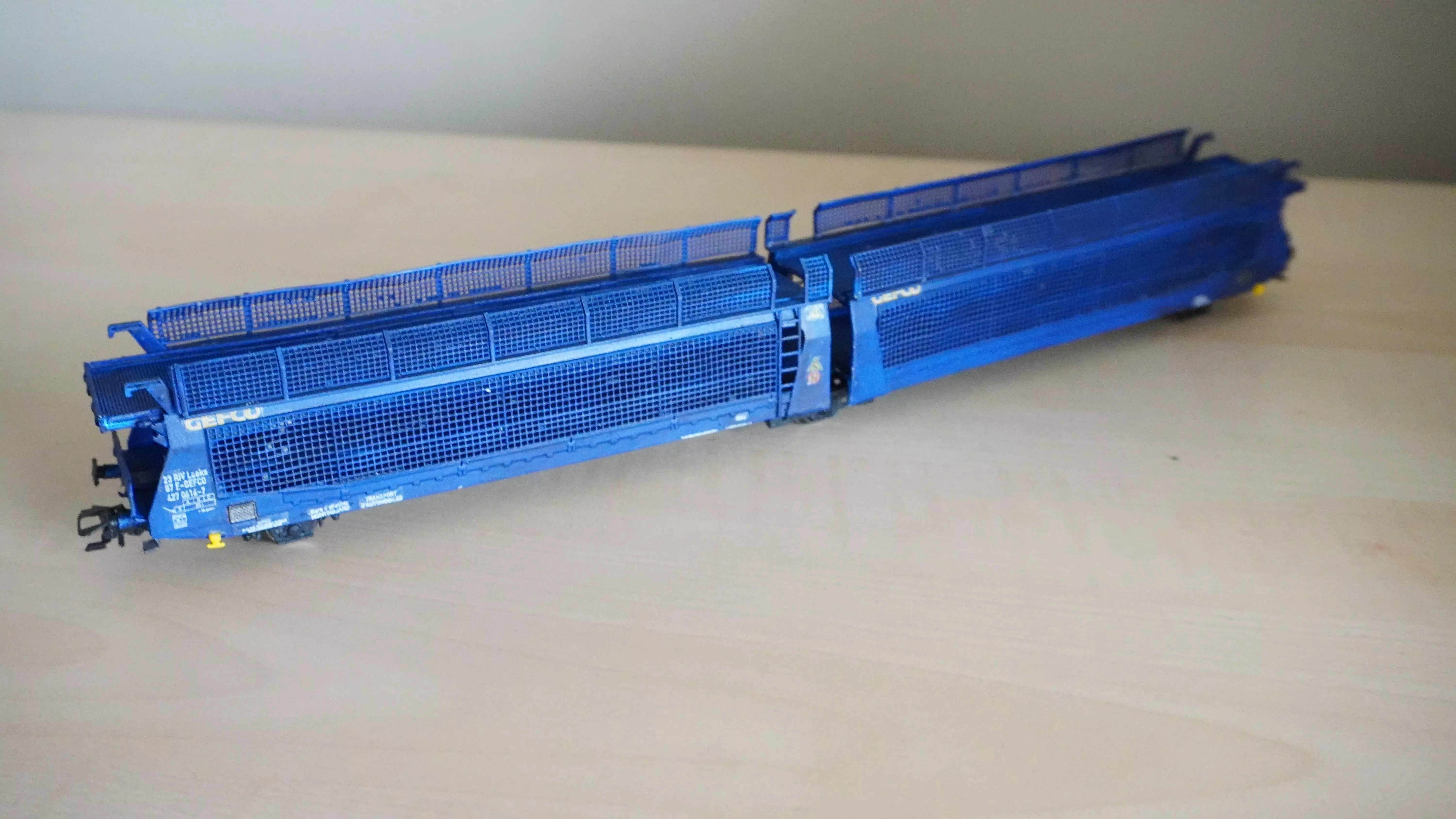 Pre supported H0 1-87 scale Laeks TA 370 GEFCO freight car 3D print model_3