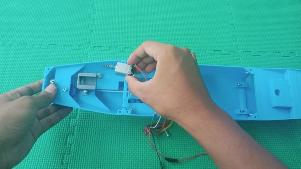 cargo ship miniature for RC 3D print model_4