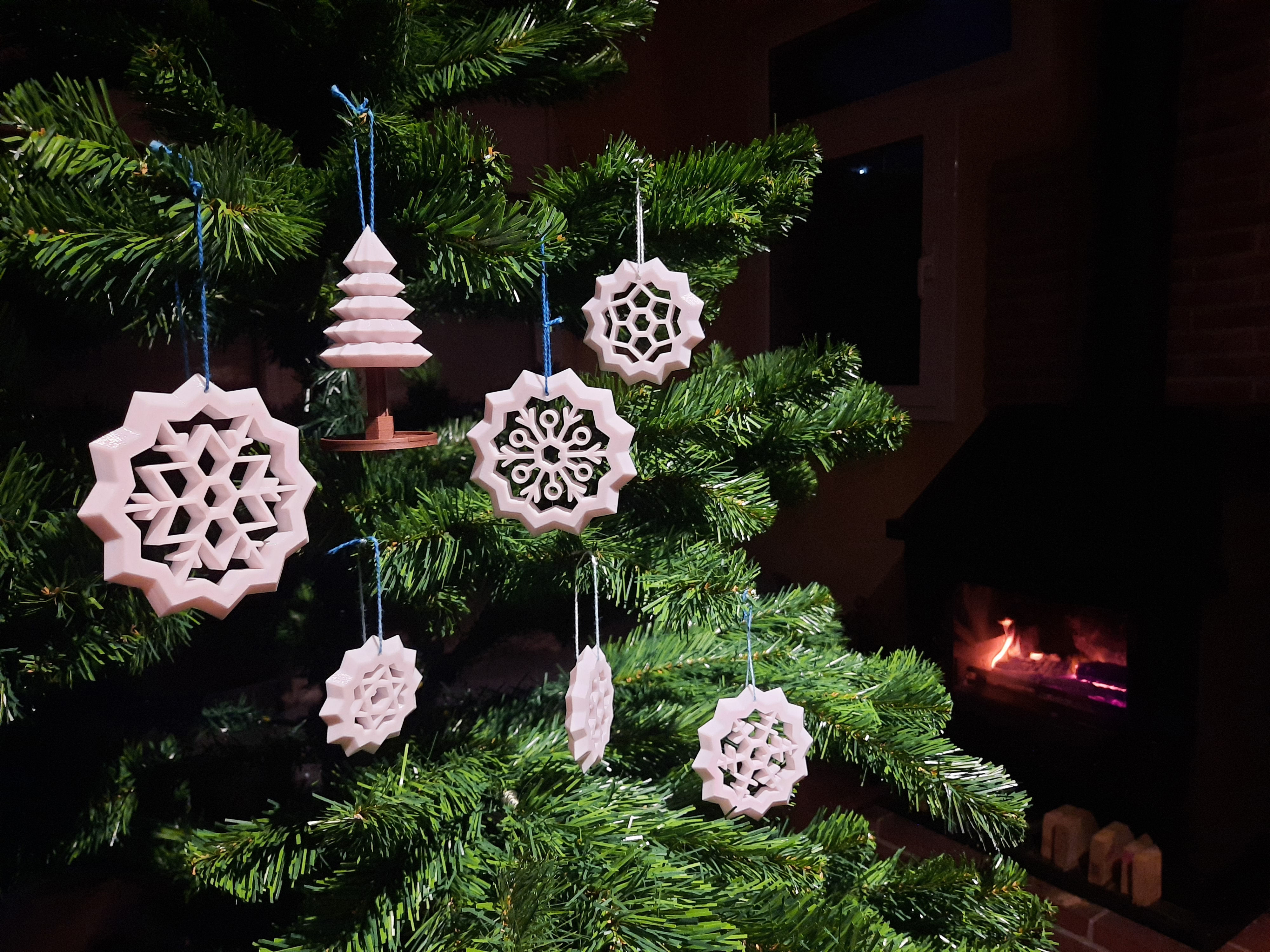 SNOWFLAKE TREE 3D print model_4