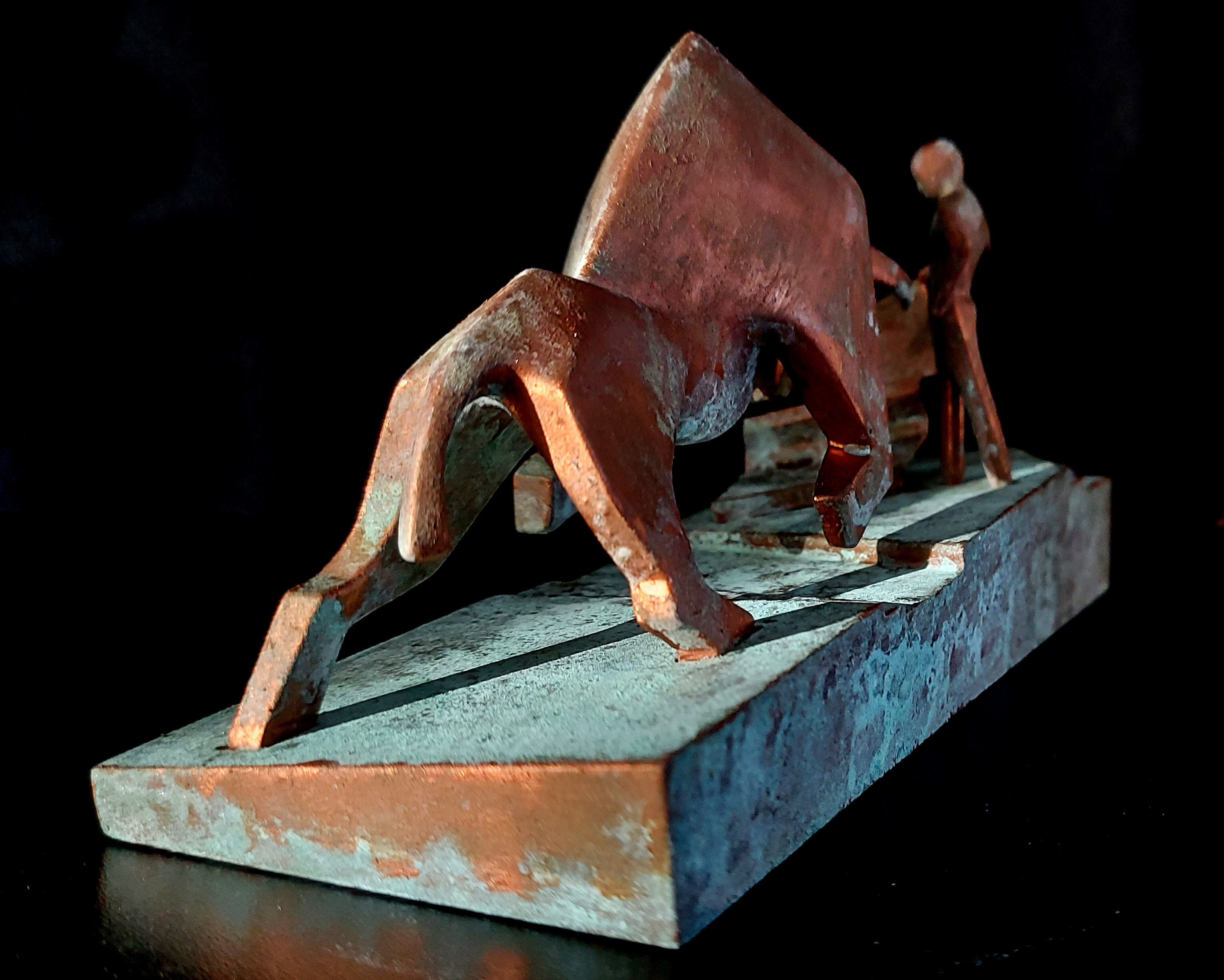 Dune - Bull Fighter Statue 3D print model_8