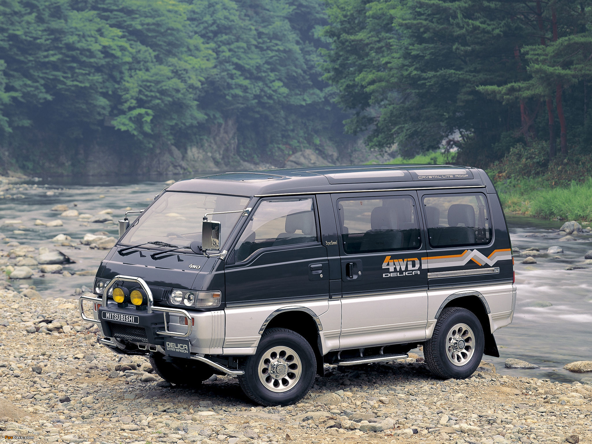 Mitsubishi Delica Star Wagon L300  fully 3d print for TRX4  3D print model_14