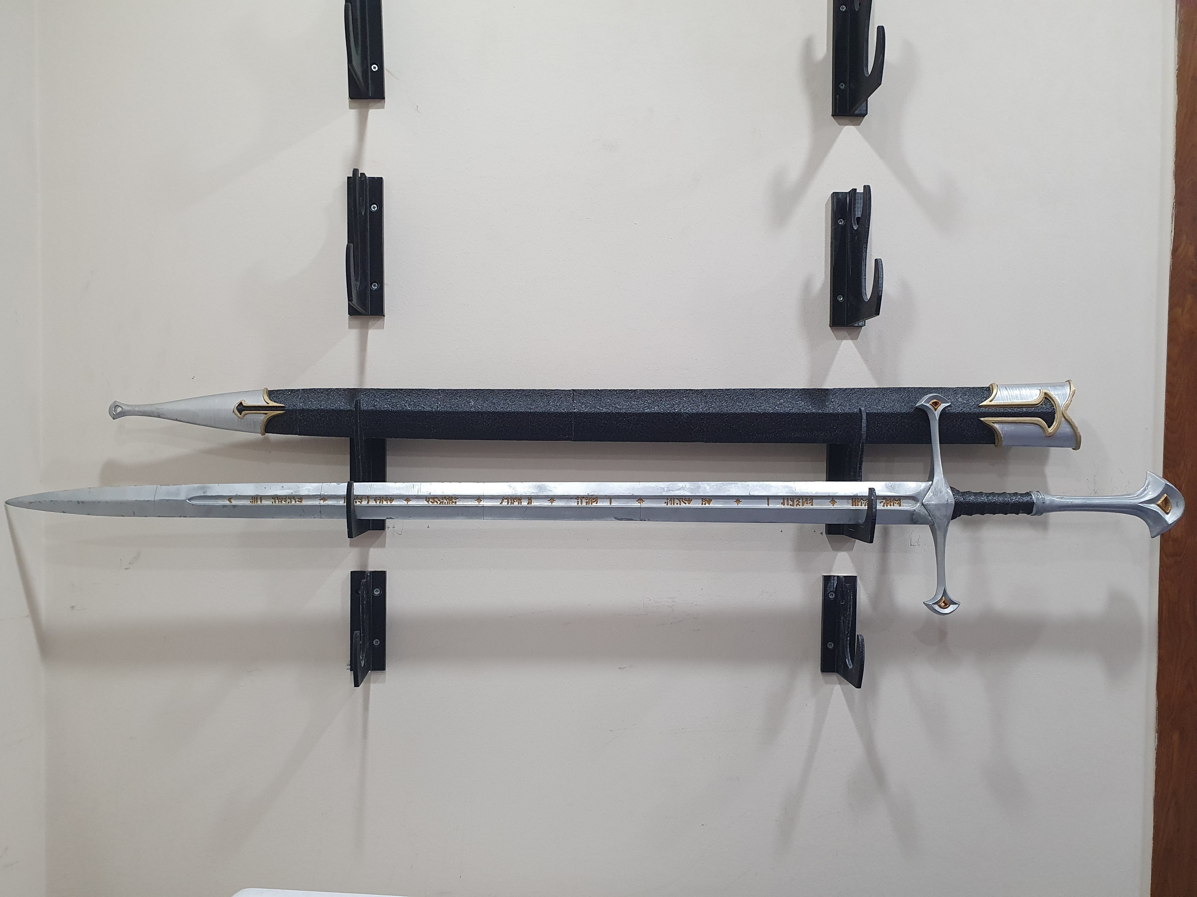 Anduril Lord of the Rings All Details Engraved Print Ready 3D print model_4