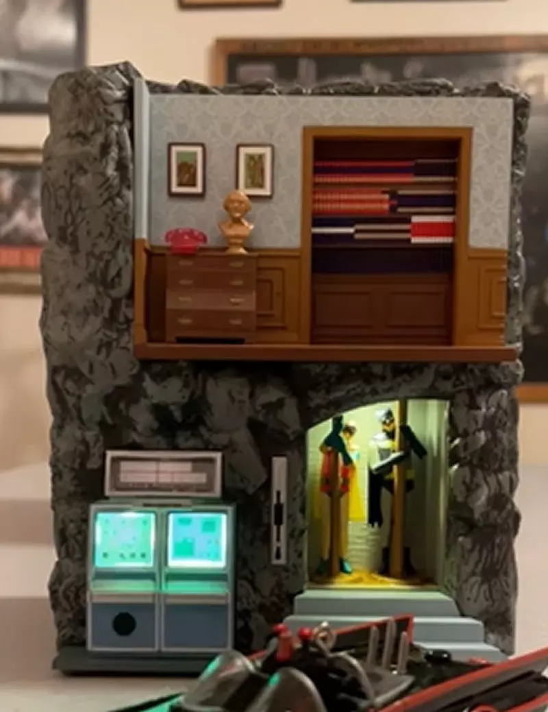 Baticueva batman vintage diorama series 3D print model